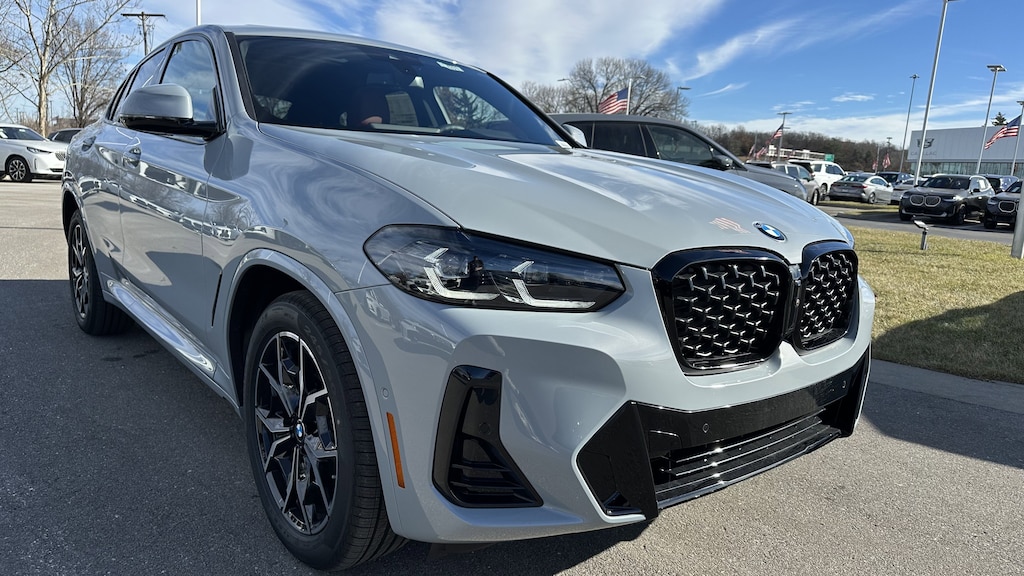 New 2025 BMW X4 xDrive30i SUV