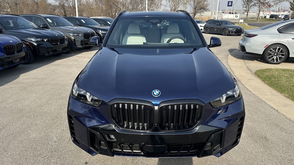 New 2026 BMW X5 xDrive50e SUV