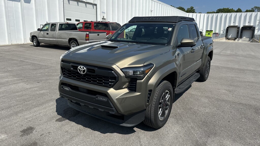 Used 2024 Toyota Tacoma 4WD TRD Sport Pickup