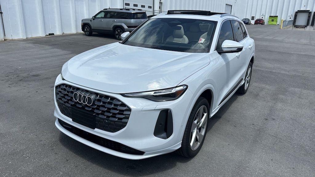 Used 2025 Audi Q5 Premium Plus SUV