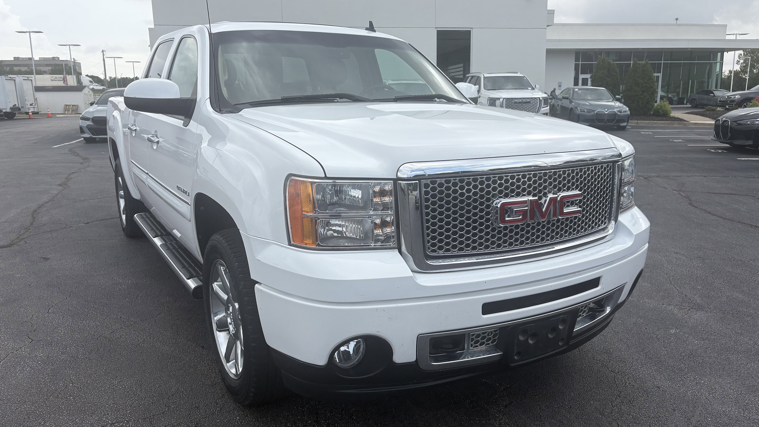 Used 2012 GMC Sierra 1500 Denali Denali with VIN 3GTP2XE28CG175432 for sale in Kansas City