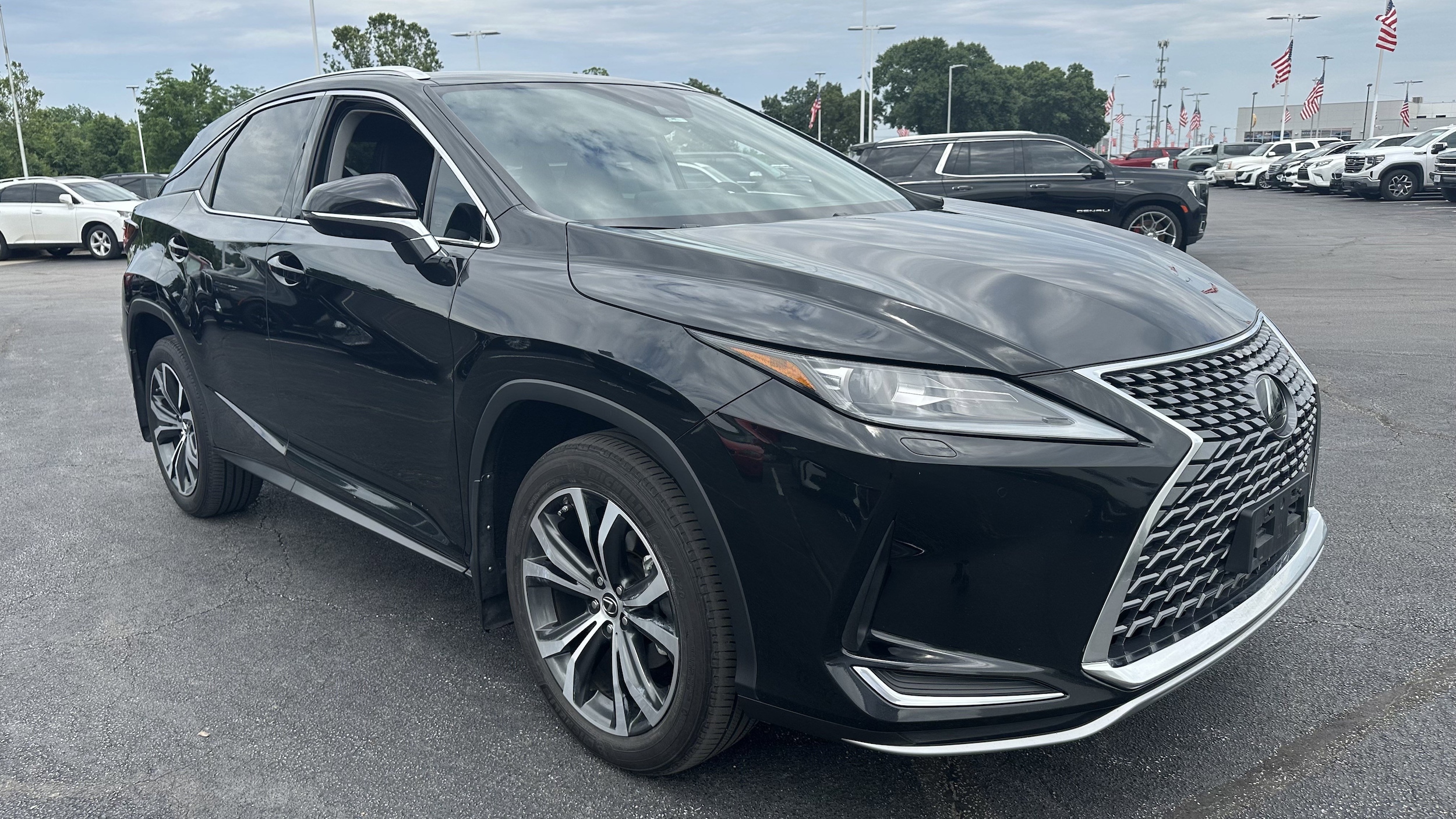 Used 2020 Lexus RX 350 with VIN 2T2HZMDA9LC226577 for sale in Kansas City