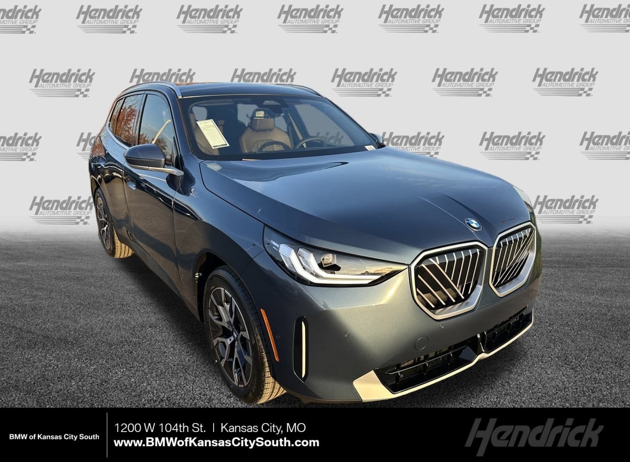 2026 BMW X3 30's photo
