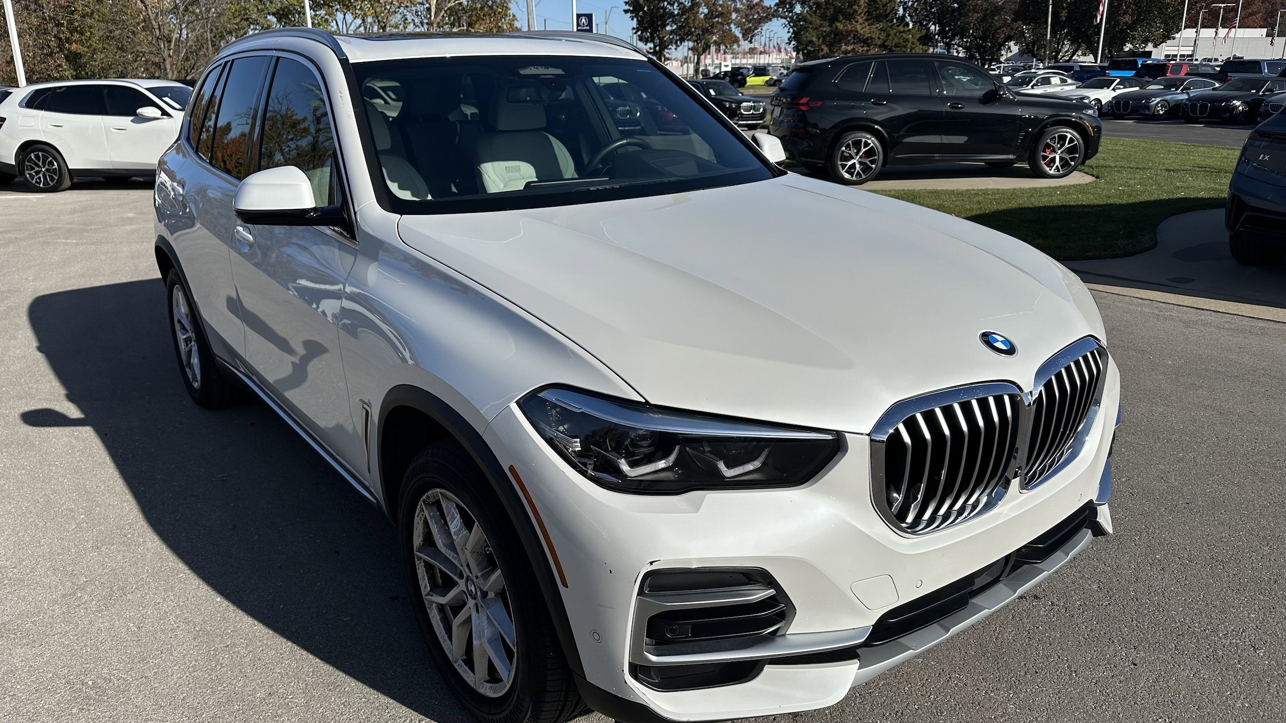 Used 2023 BMW X5 40i with VIN 5UXCR6C08P9R44649 for sale in Kansas City