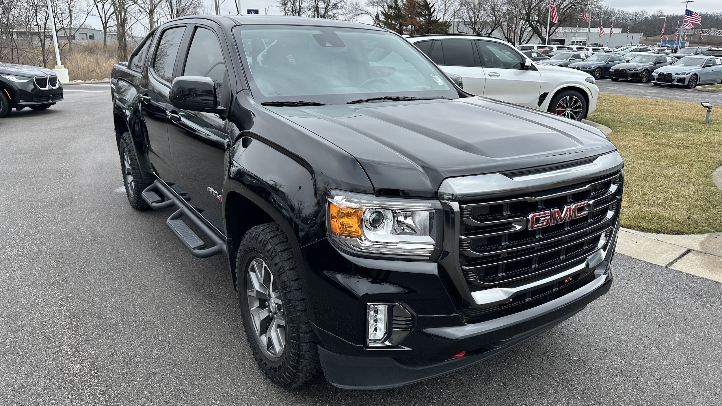 Used 2021 GMC Canyon AT4 with VIN 1GTG6FEN6M1199219 for sale in Kansas City