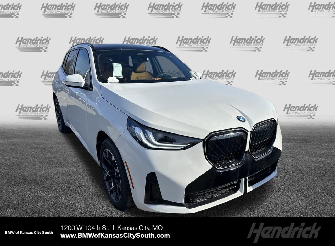 2026 BMW X3 30's photo