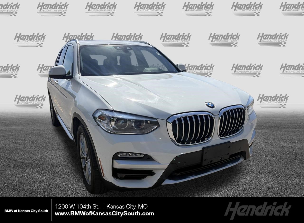 2018 BMW X3 xDrive30i's photo