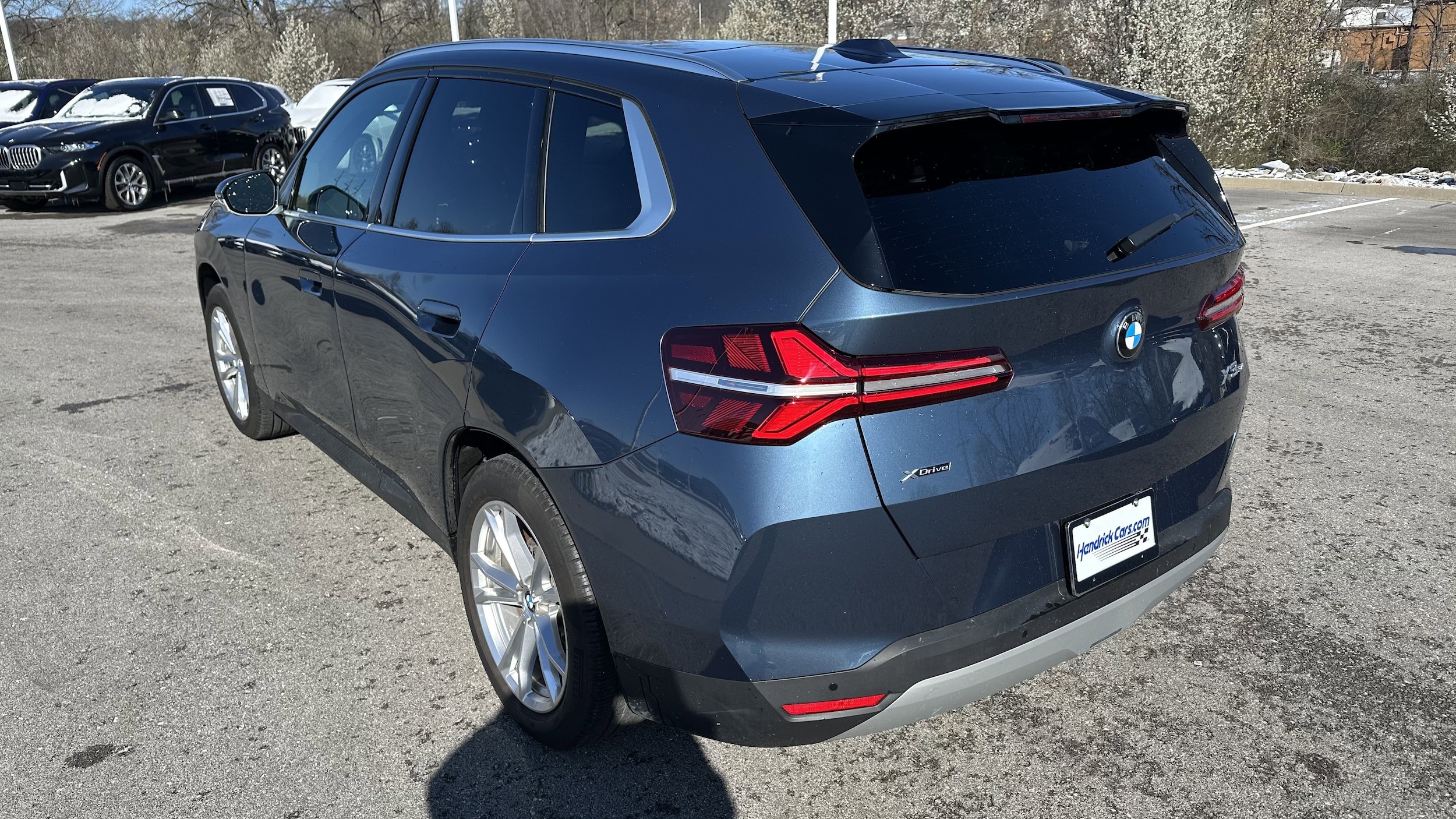 2025 BMW X3 30 xDrive photo 3