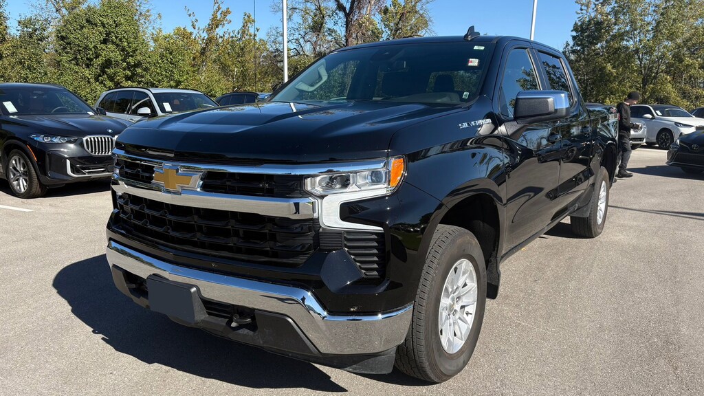 Used 2025 Chevrolet Silverado 1500 LT Pickup