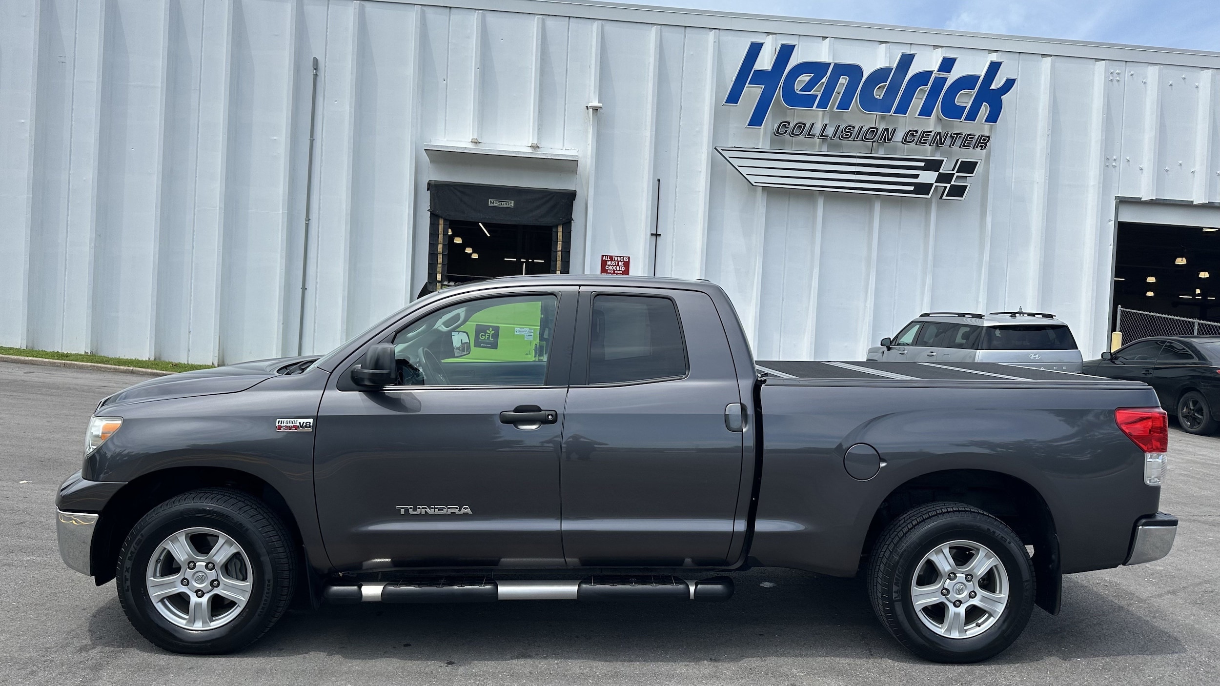Toyota Tundra 4WD Truck