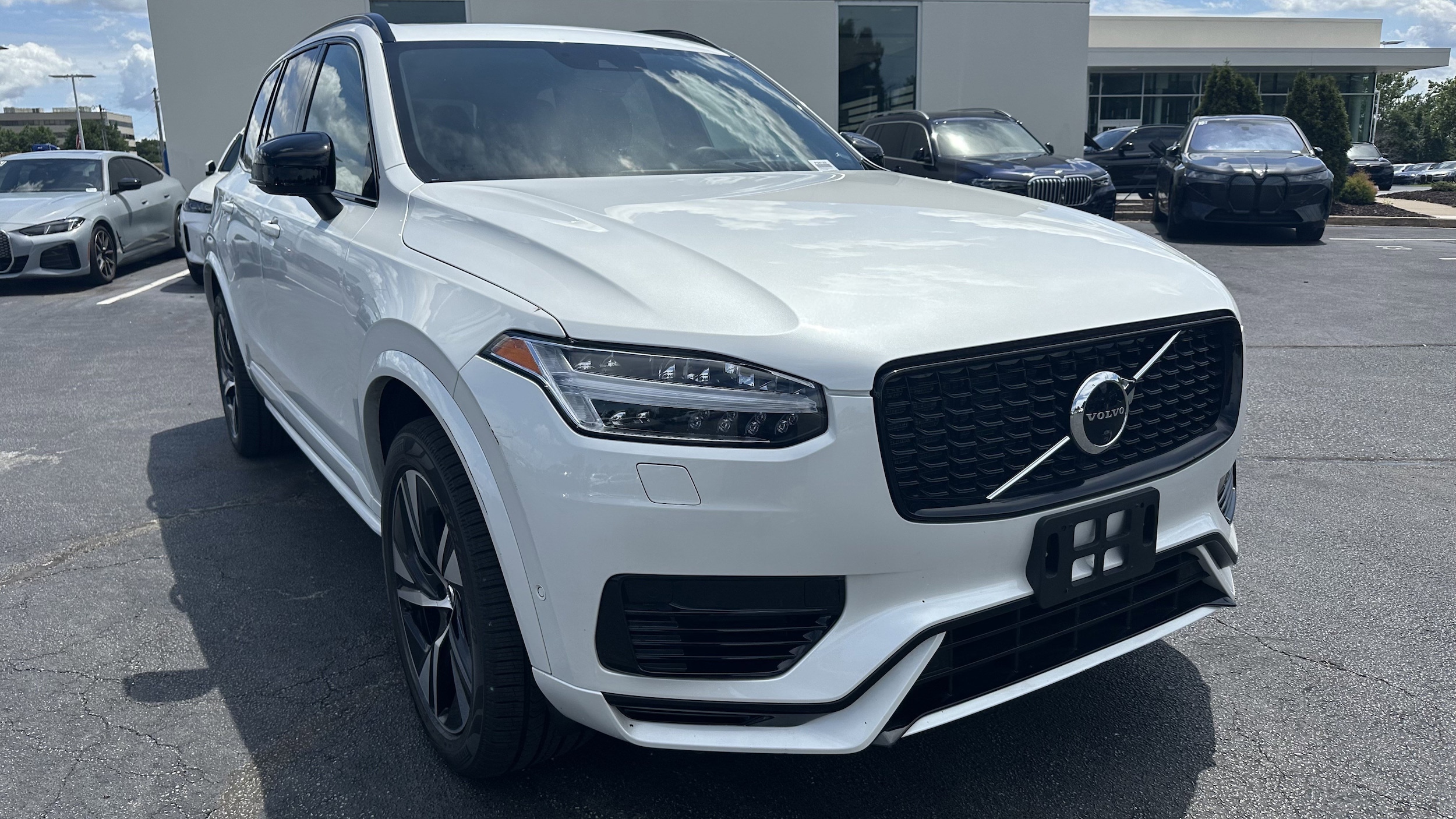 Used 2022 Volvo XC90 R-Design with VIN YV4H60CM0N1834123 for sale in Kansas City