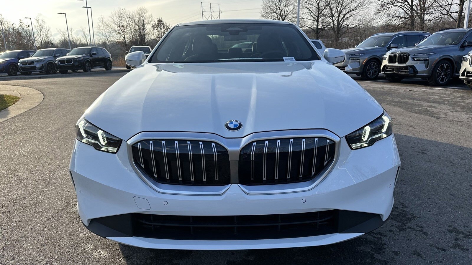 2025 Bmw 530i xDrive photo 2