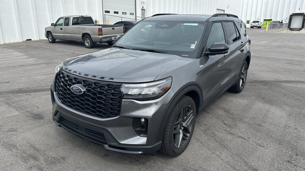 Used 2025 Ford Explorer ST-Line SUV