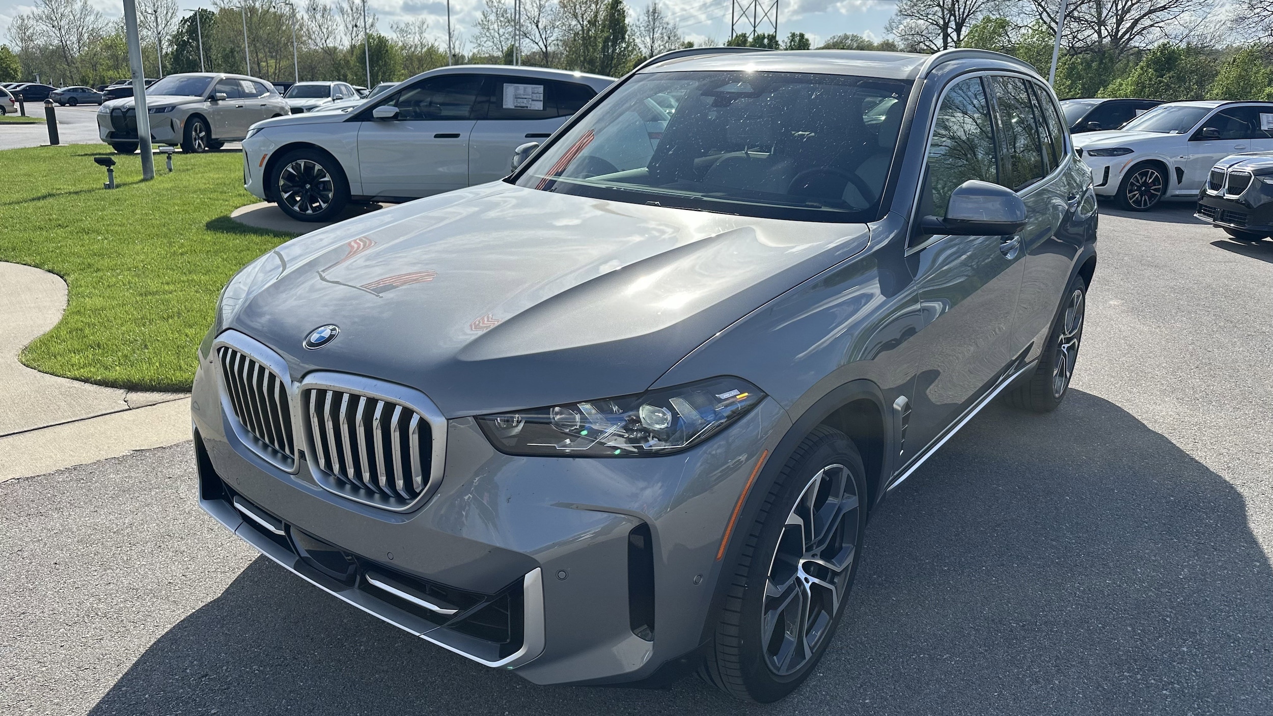 2026 BMW X5 xDrive40i photo 4