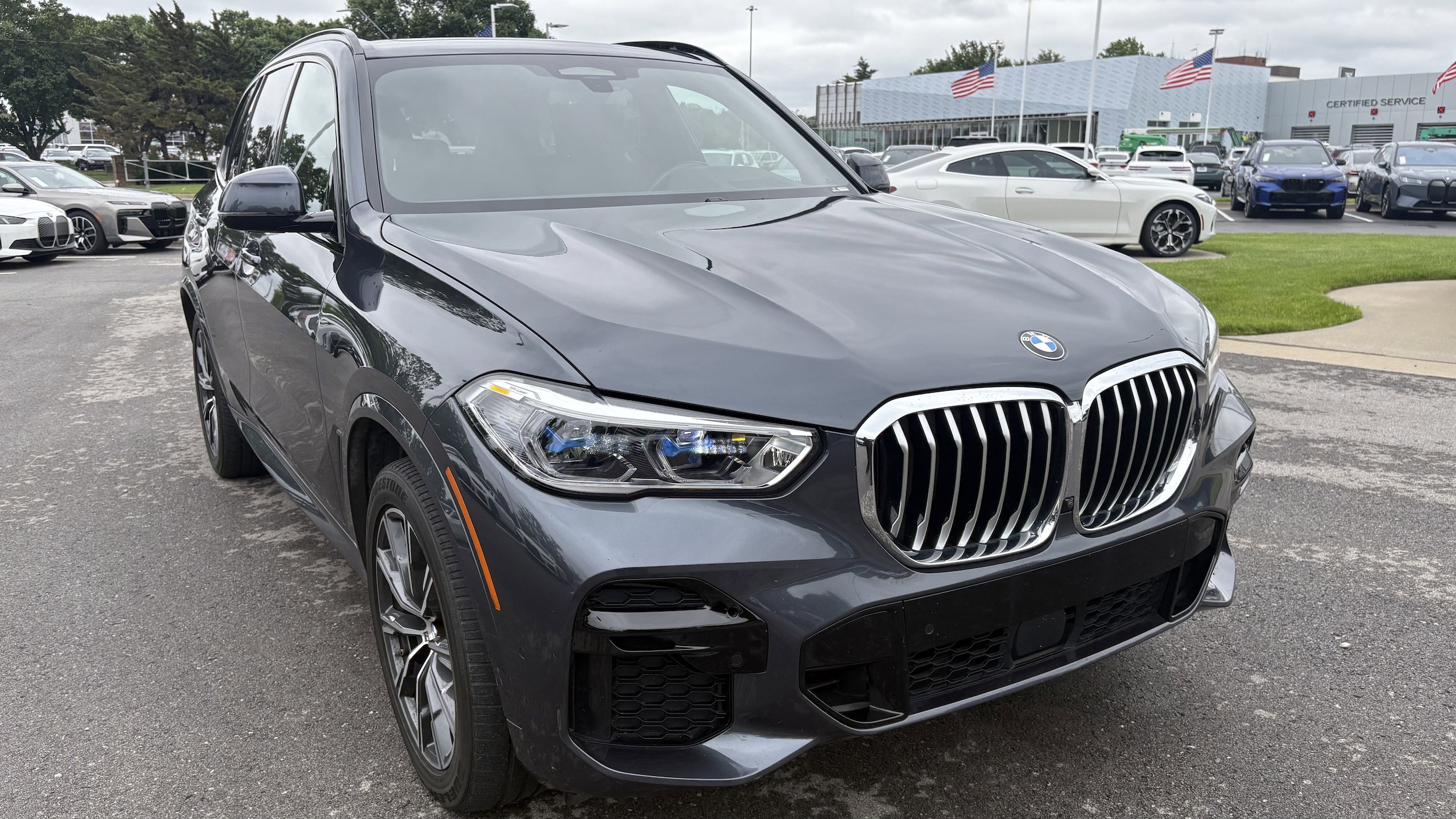 Used 2022 BMW X5 40i with VIN 5UXCR6C08N9K64084 for sale in Kansas City