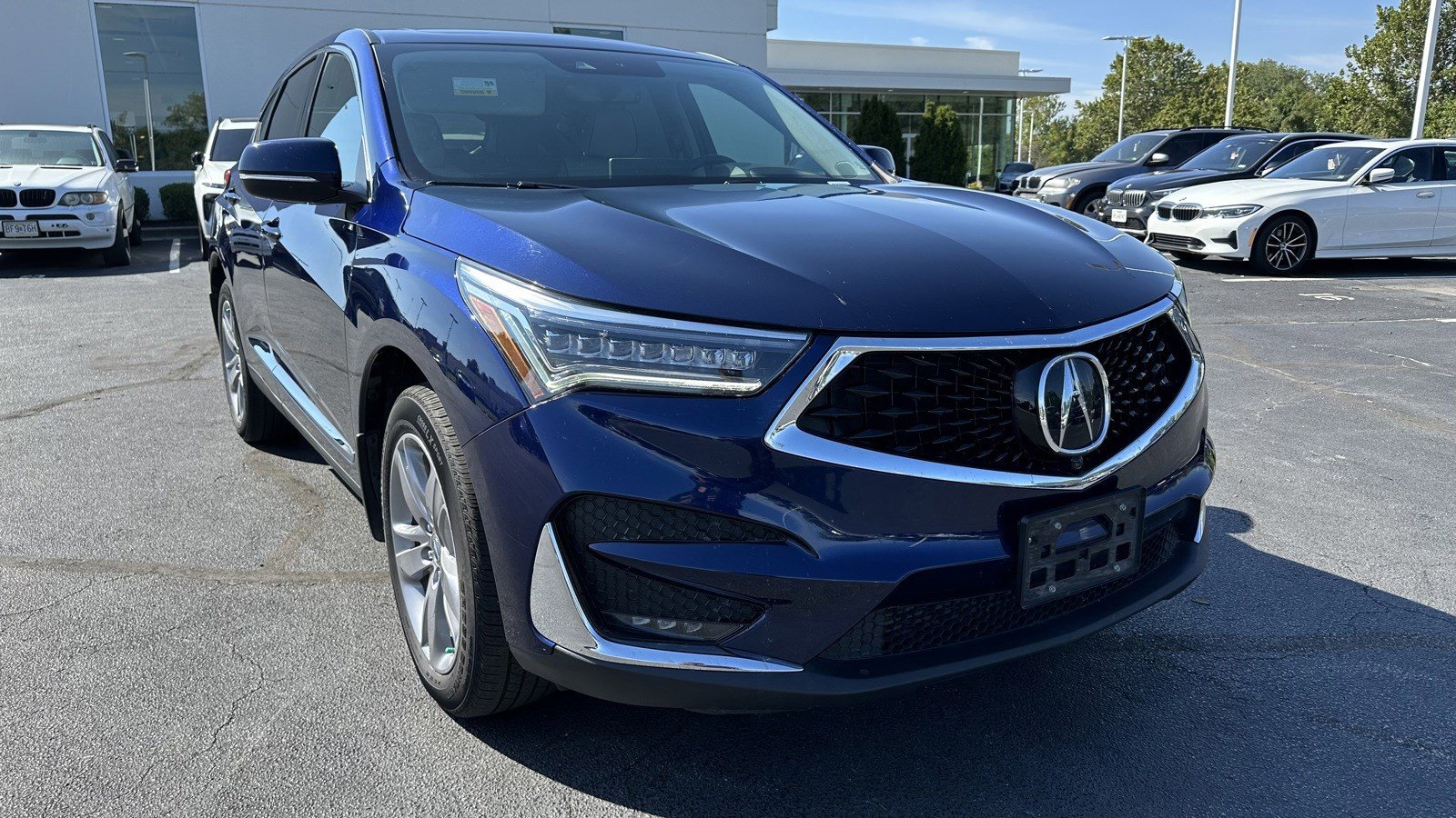 Used 2019 Acura RDX Advance Package with VIN 5J8TC2H72KL017256 for sale in Kansas City, MO