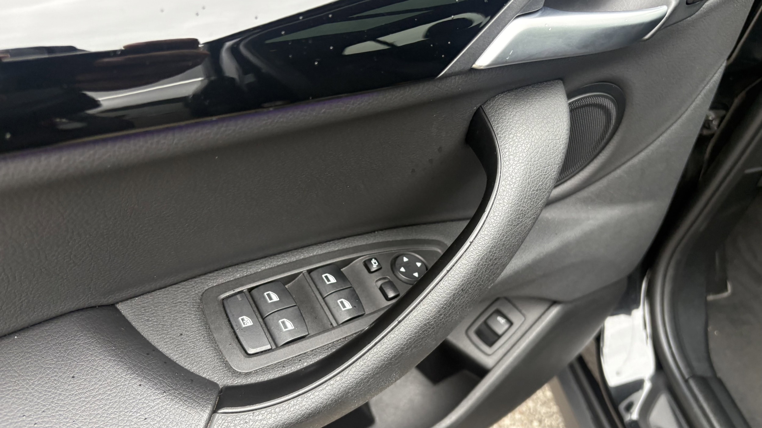 Used 2021 BMW X2 28i with VIN WBXYJ1C01M5S14136 for sale in Kansas City