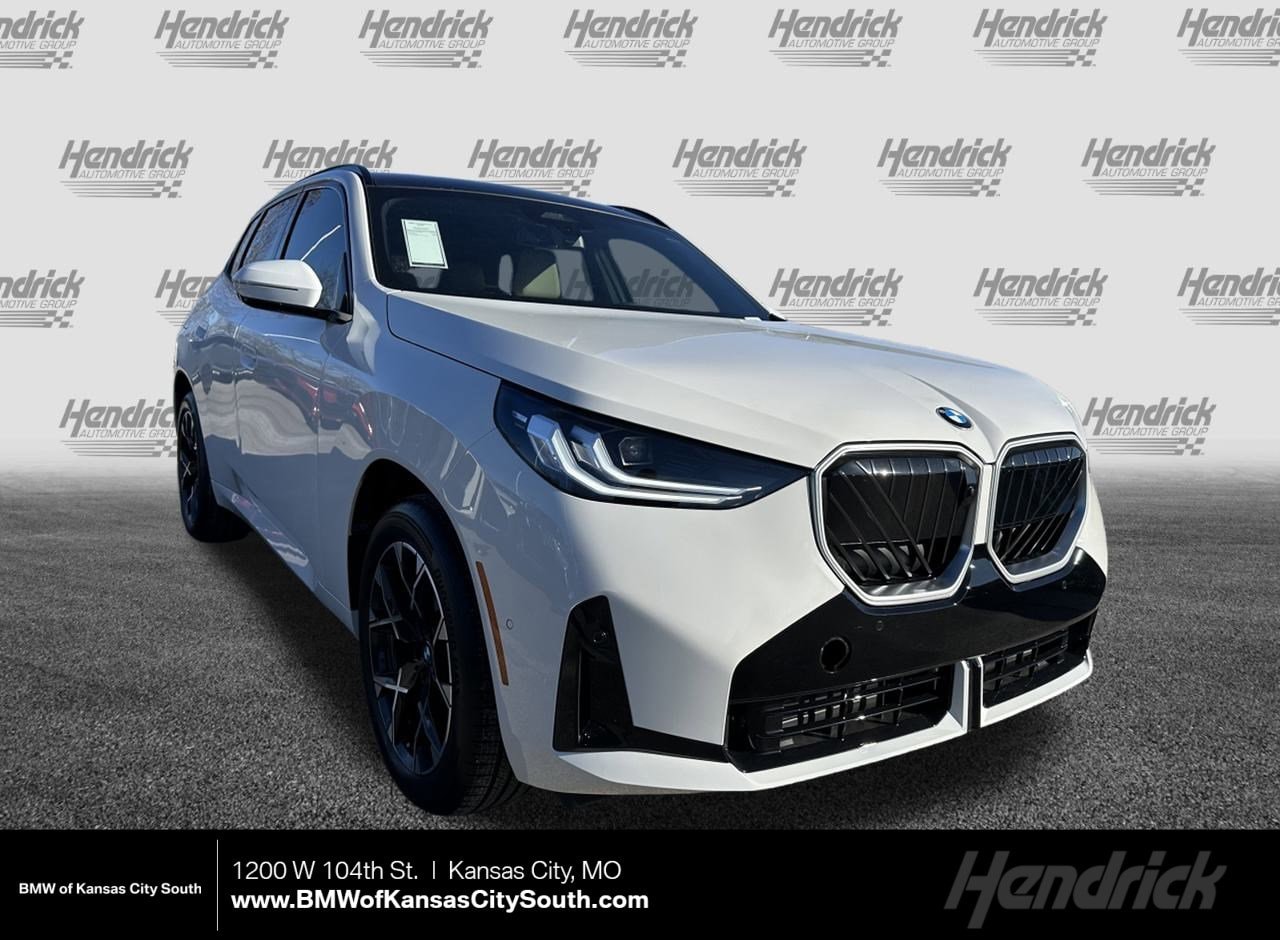 2026 BMW X3 30's photo