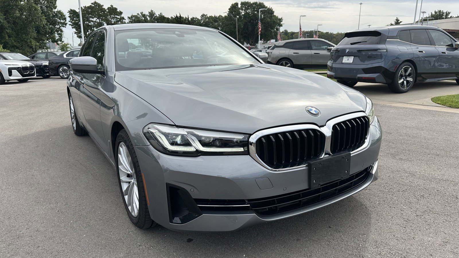 Used 2023 BMW 5 Series 530i with VIN WBA13BJ09PCN28860 for sale in Kansas City, MO