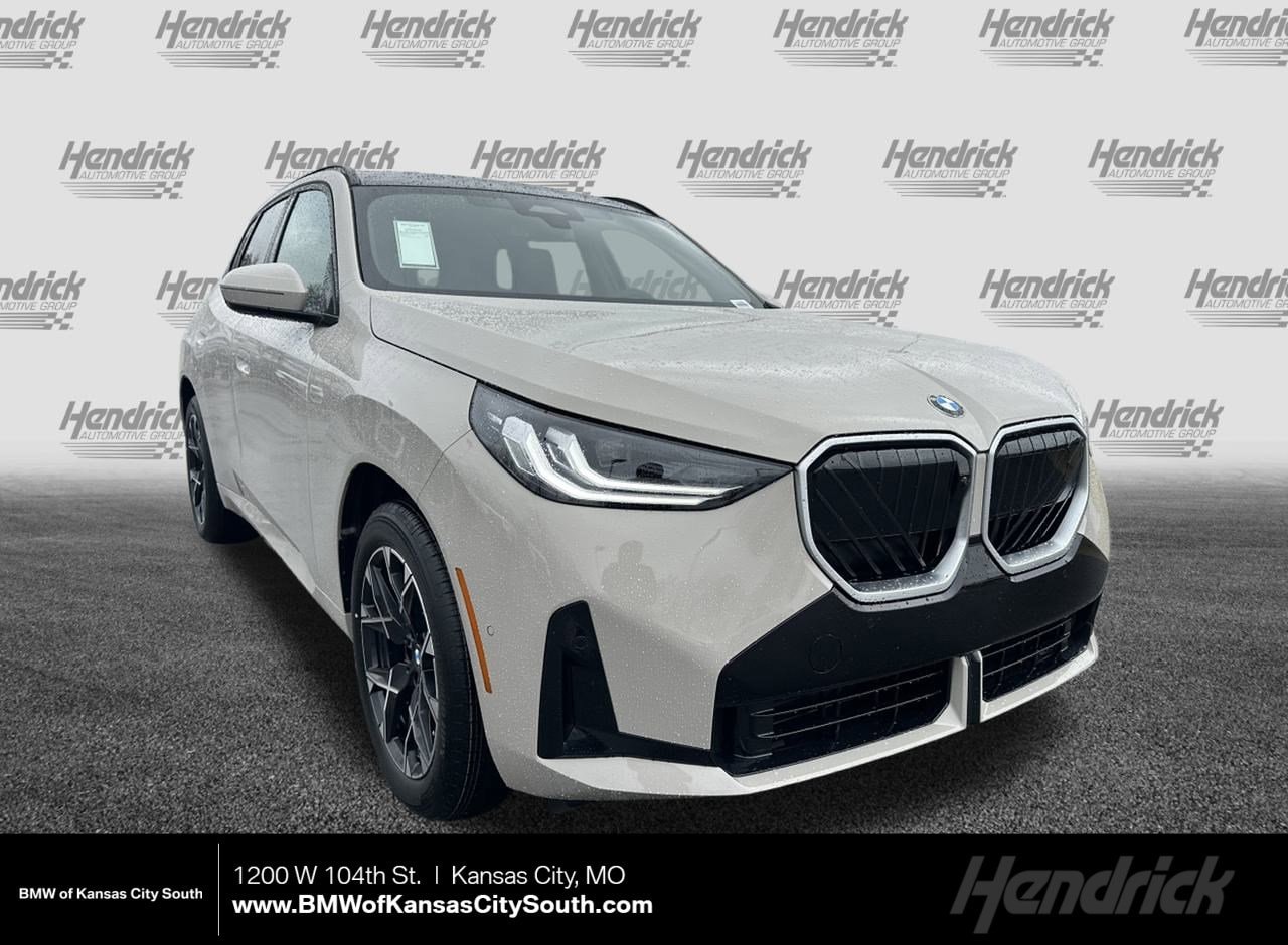 2026 BMW X3 30's photo
