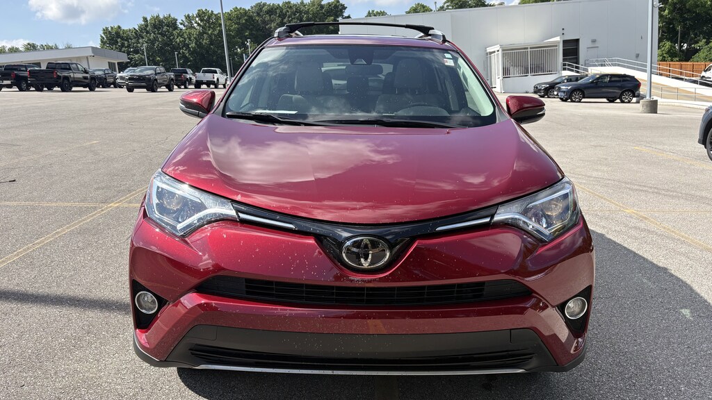 Used 2018 Toyota RAV4 XLE SUV