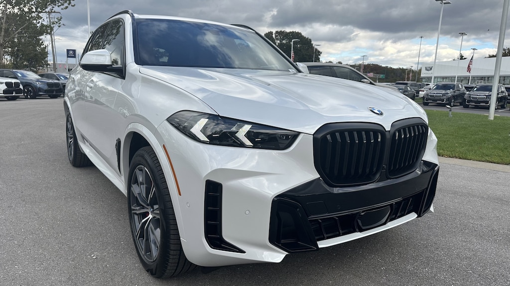 New 2026 BMW X5 xDrive40i SUV