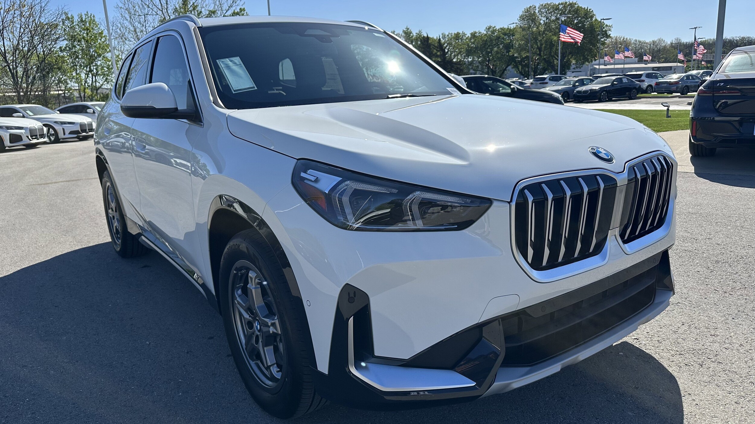 2025 Bmw X1 XDrive28i photo 2
