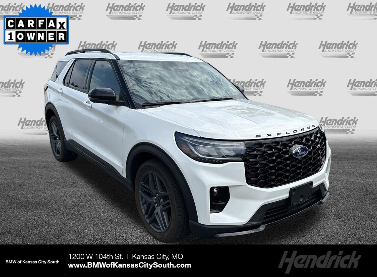 Used 2025 Ford Explorer ST with VIN 1FMWK8GC3SGA15505 for sale in Kansas City