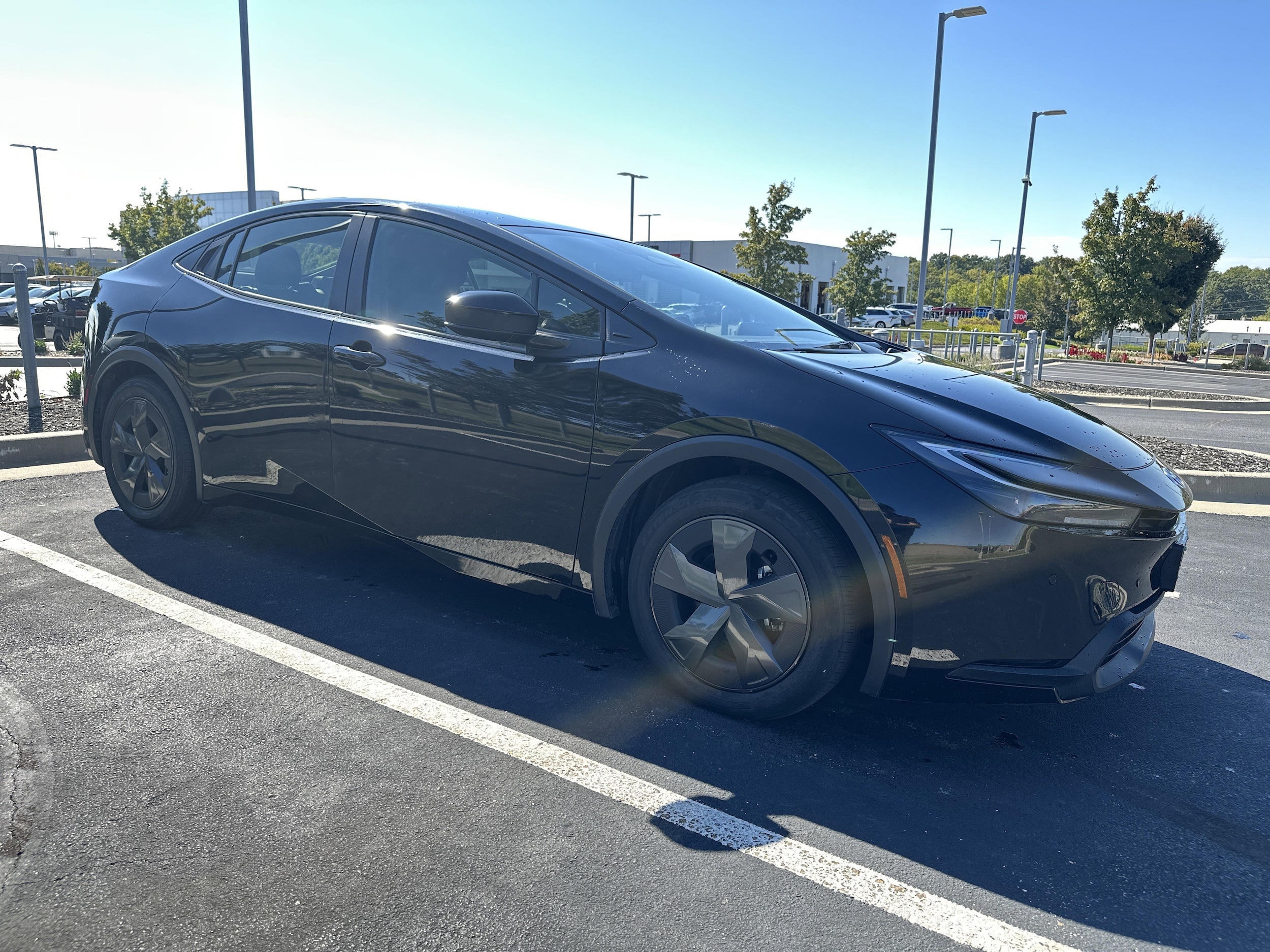 Used 2024 Toyota Prius LE with VIN JTDACAAU2R3024766 for sale in Kansas City