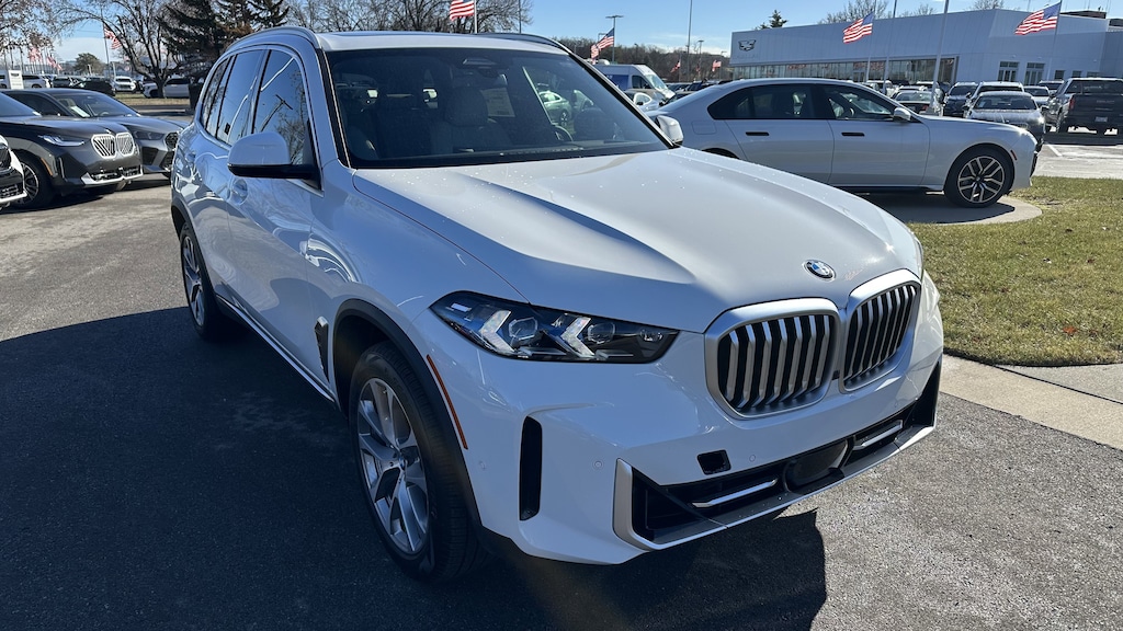 New 2026 BMW X5 xDrive40i SUV