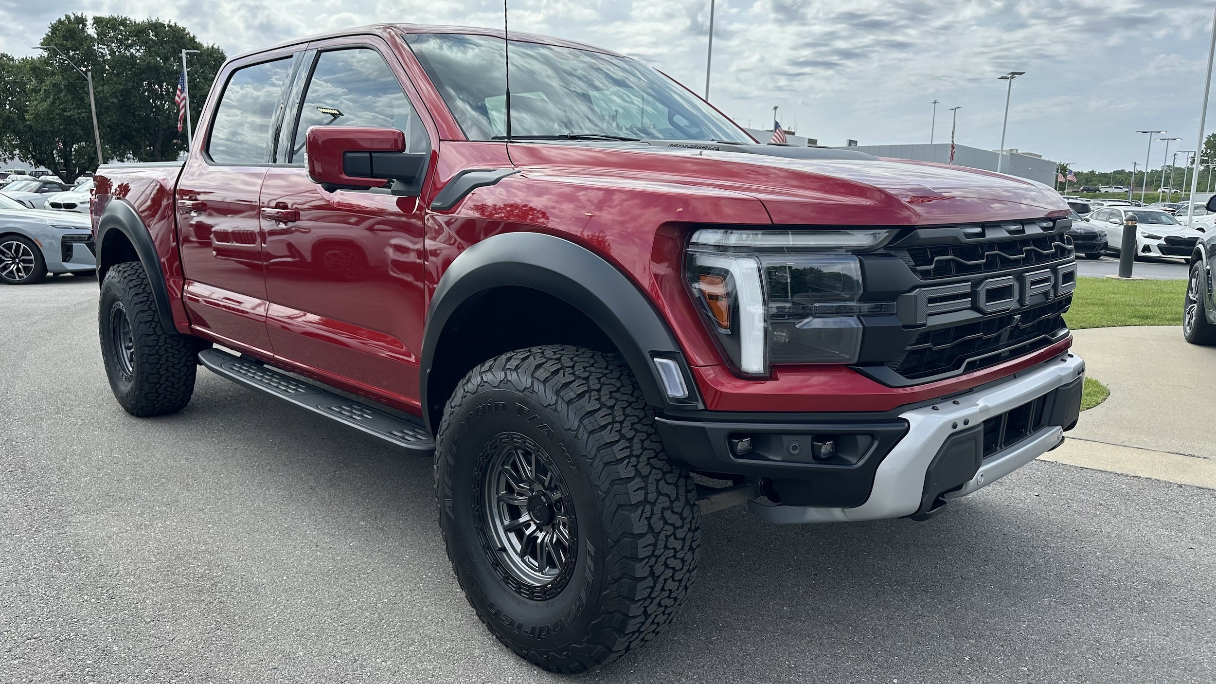 Used 2024 Ford F-150 Raptor with VIN 1FTFW1RG7RFB66976 for sale in Kansas City