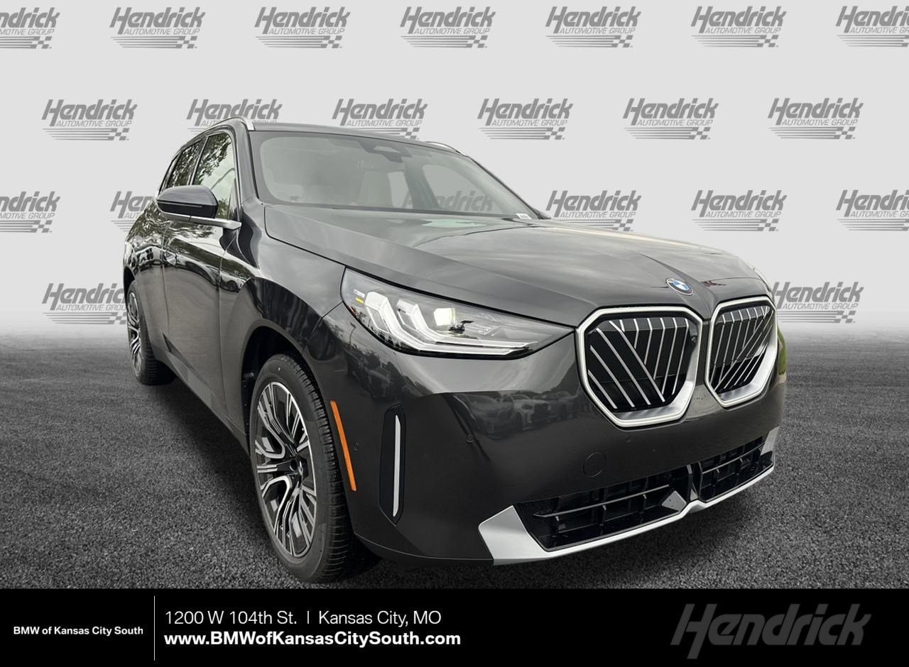 2026 BMW X3 30's photo