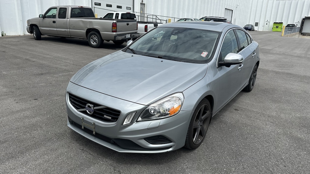 Used 2012 Volvo S60 T6 R-Design Sedan
