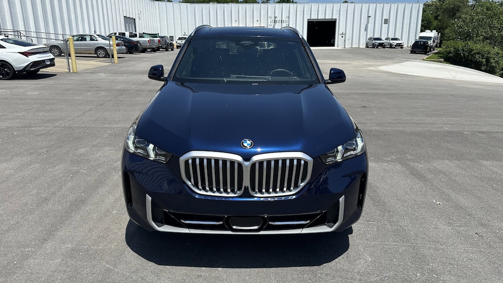 New 2026 BMW X5 xDrive40i SUV