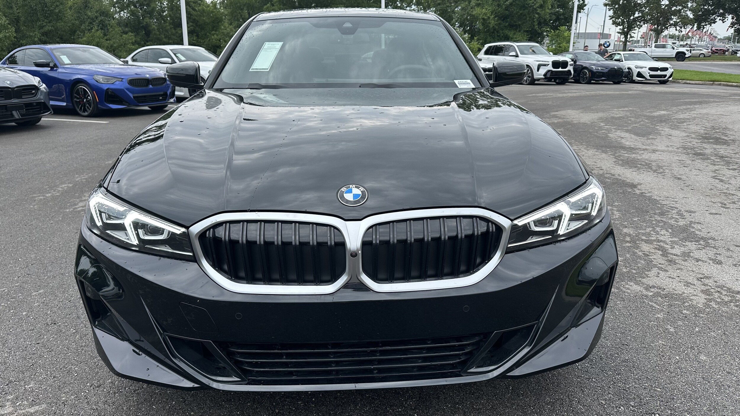 2025 Bmw 330i 330i xDrive photo 2