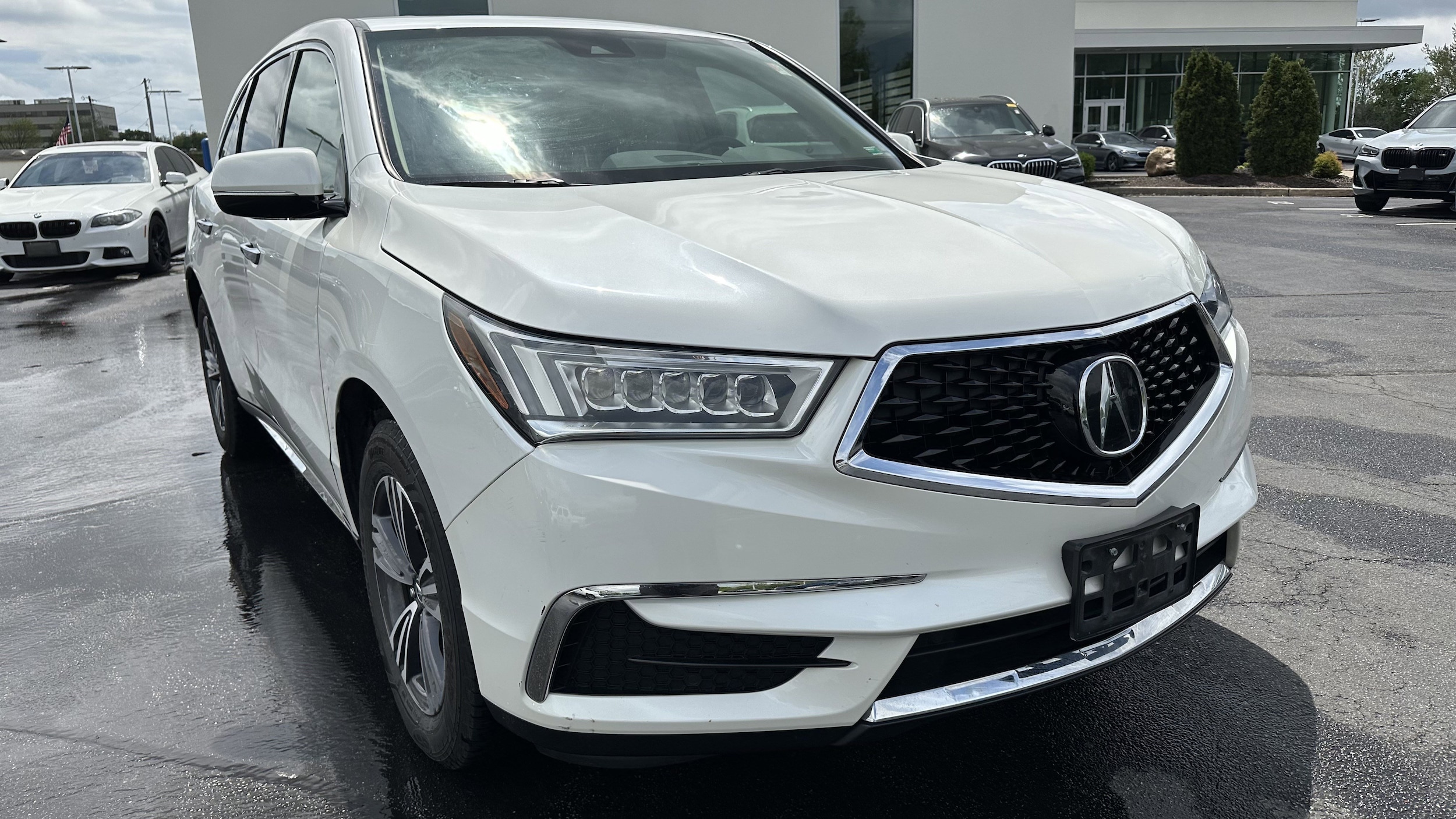 Used 2017 Acura MDX Base with VIN 5J8YD4H34HL001421 for sale in Kansas City