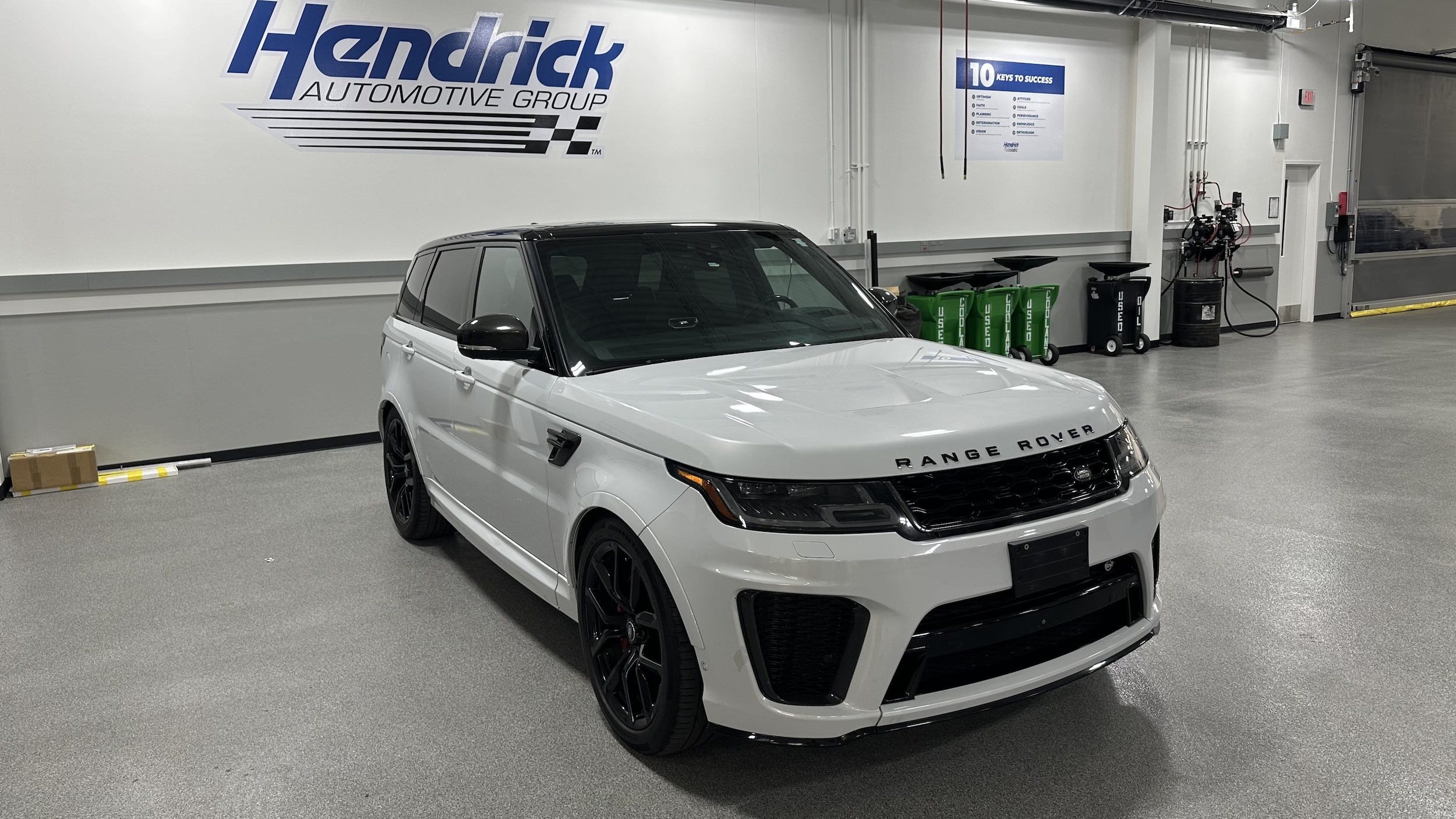 Used 2019 Land Rover Range Rover Sport SVR with VIN SALWZ2SE2KA817576 for sale in Kansas City