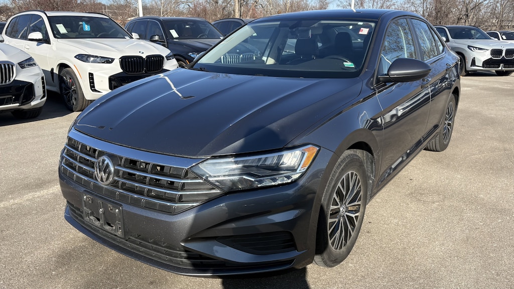 Used 2019 Volkswagen Jetta SE Sedan