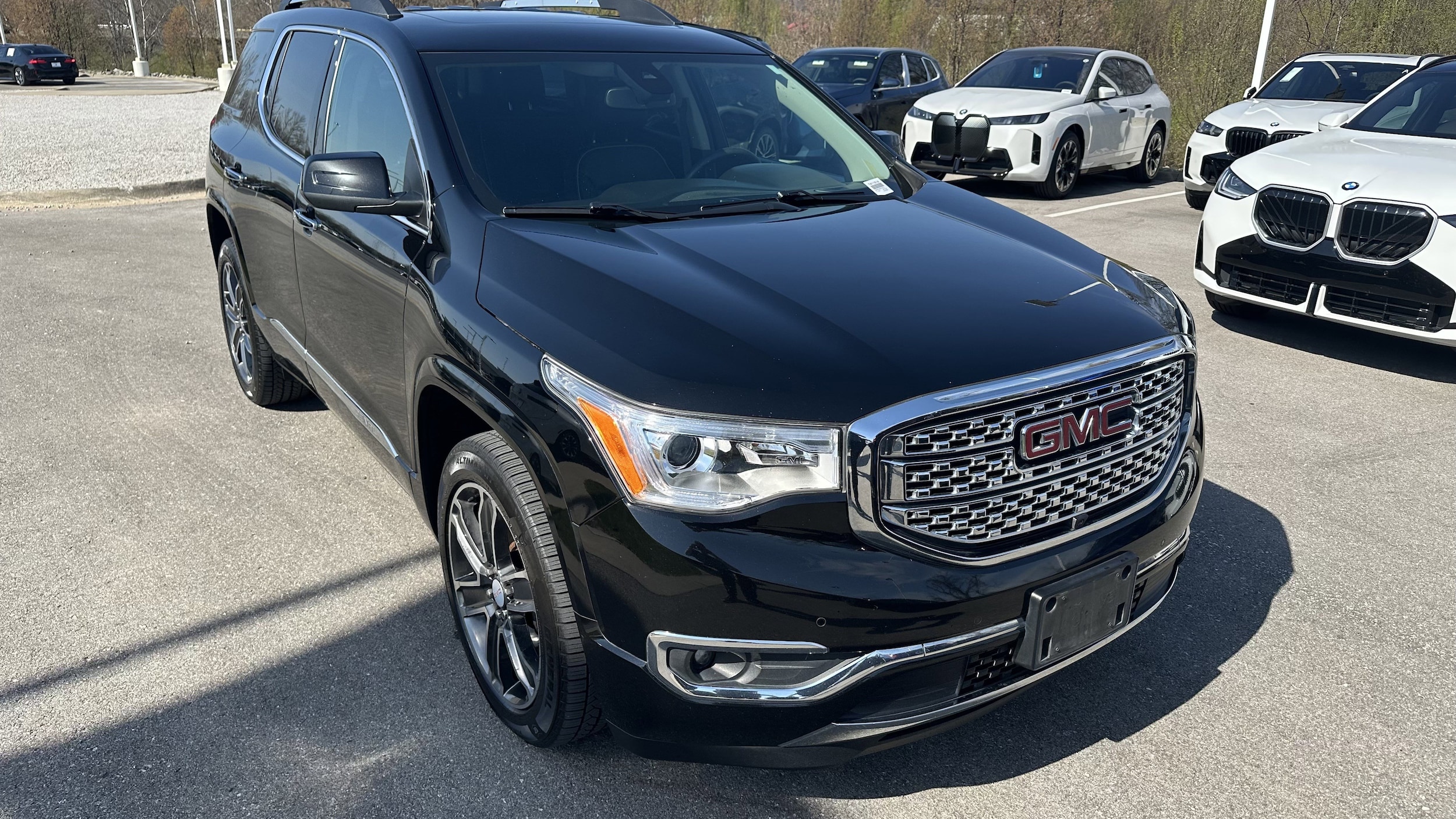 Used 2017 GMC Acadia Denali with VIN 1GKKNXLS6HZ302811 for sale in Kansas City