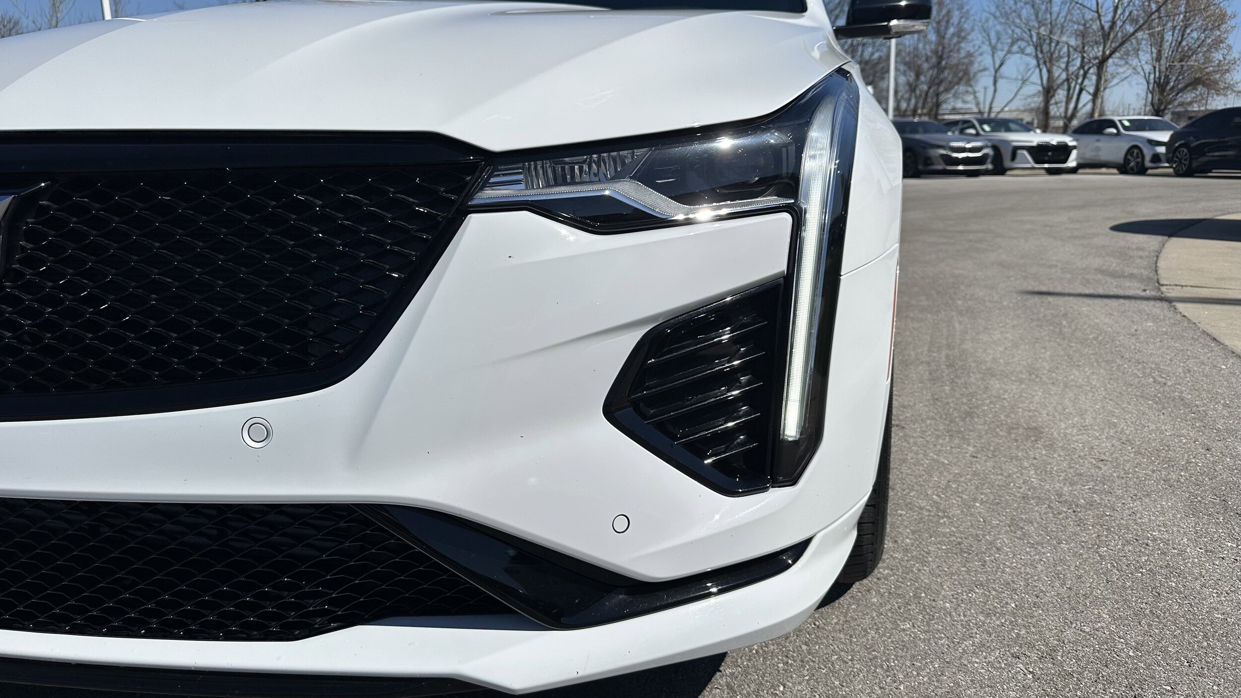 2025 CADILLAC CT4-V photo 4