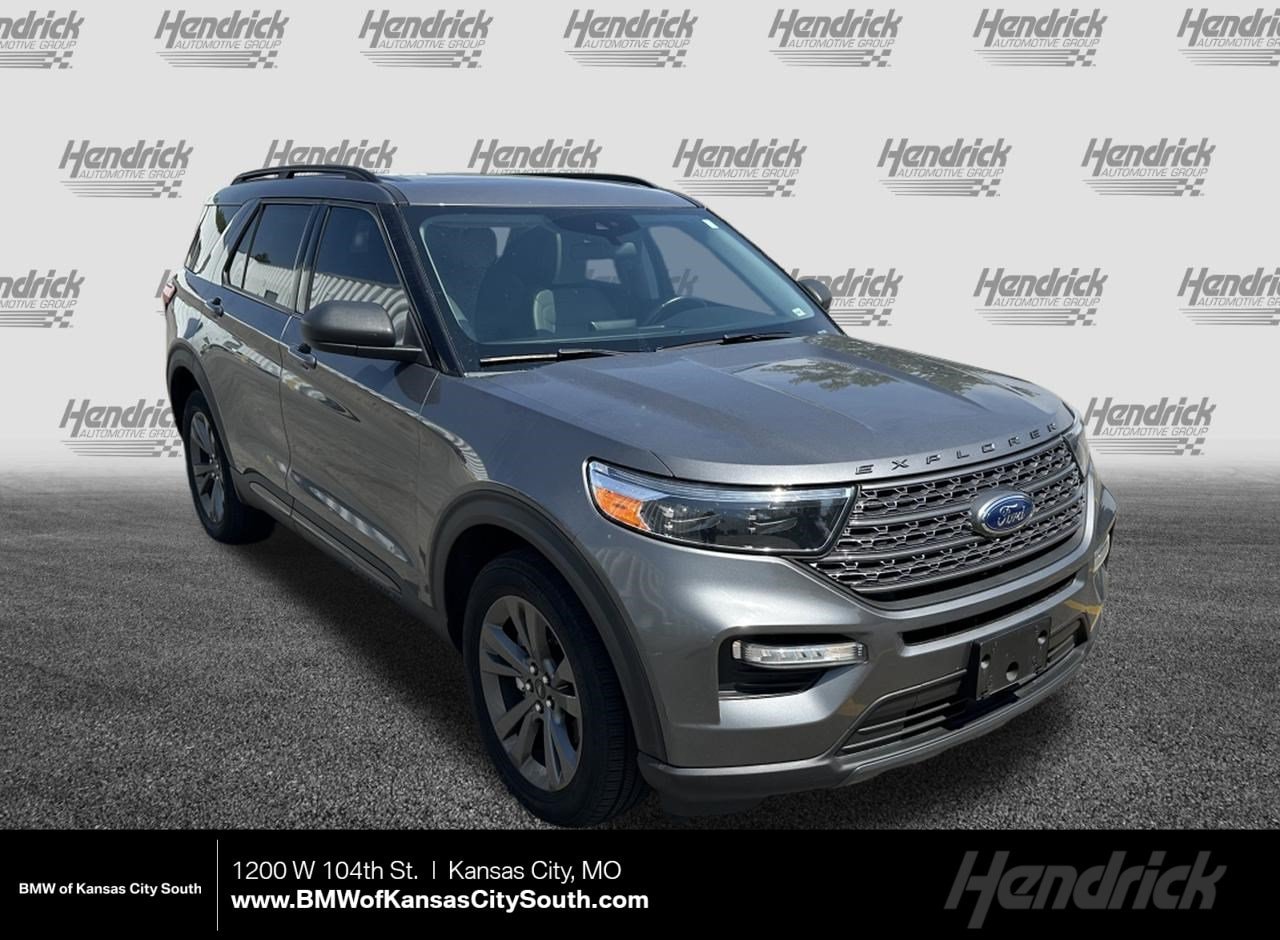 Used 2021 Ford Explorer XLT with VIN 1FMSK8DH1MGA69757 for sale in Kansas City