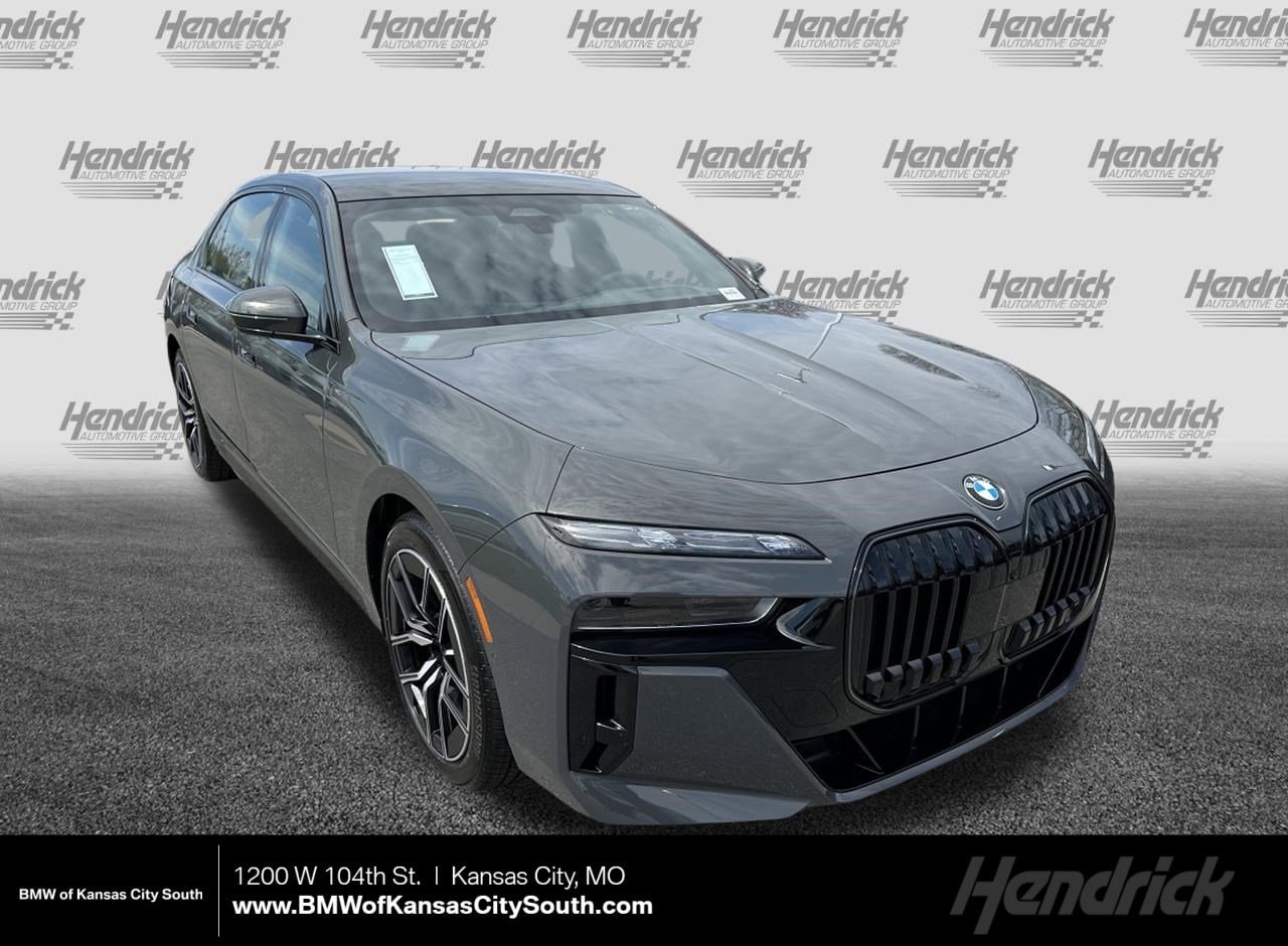 New 2026 BMW 7 Series For Sale in Kansas City - VIN: WBA33EJ02TCX71656