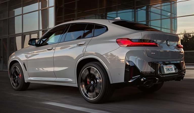 New 2024 BMW X4 Kansas City Missouri