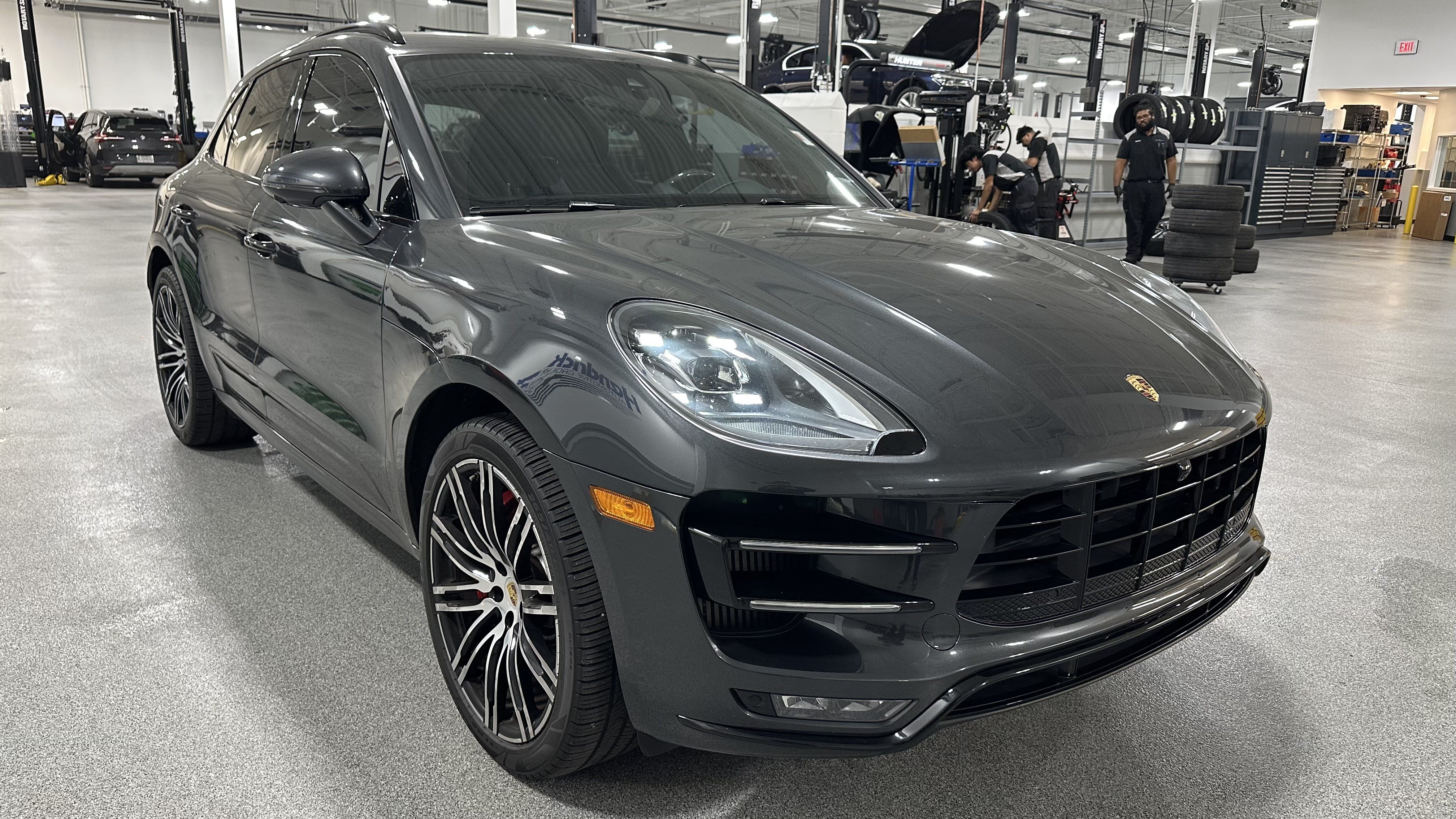 Used 2018 Porsche Macan Turbo SUV
