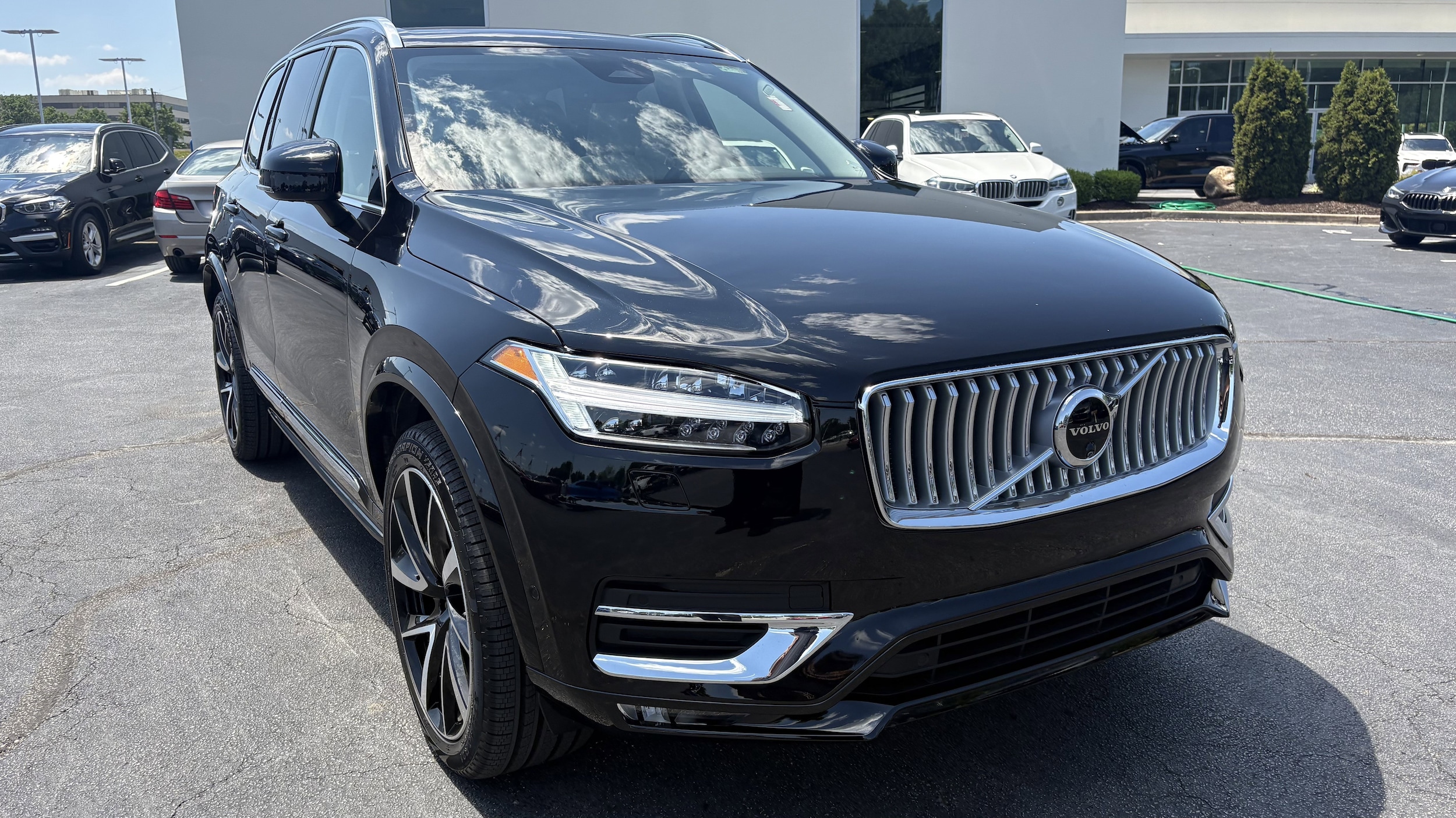 Used 2025 Volvo XC90 Plus with VIN YV4M12PE3S1313954 for sale in Kansas City