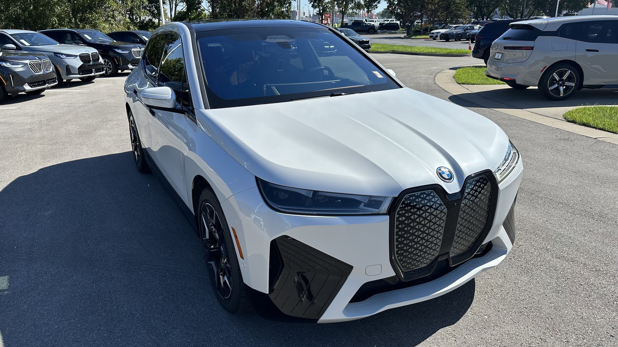 Certified 2024 BMW iX Base with VIN WB533CF08RCN58327 for sale in Kansas City, MO