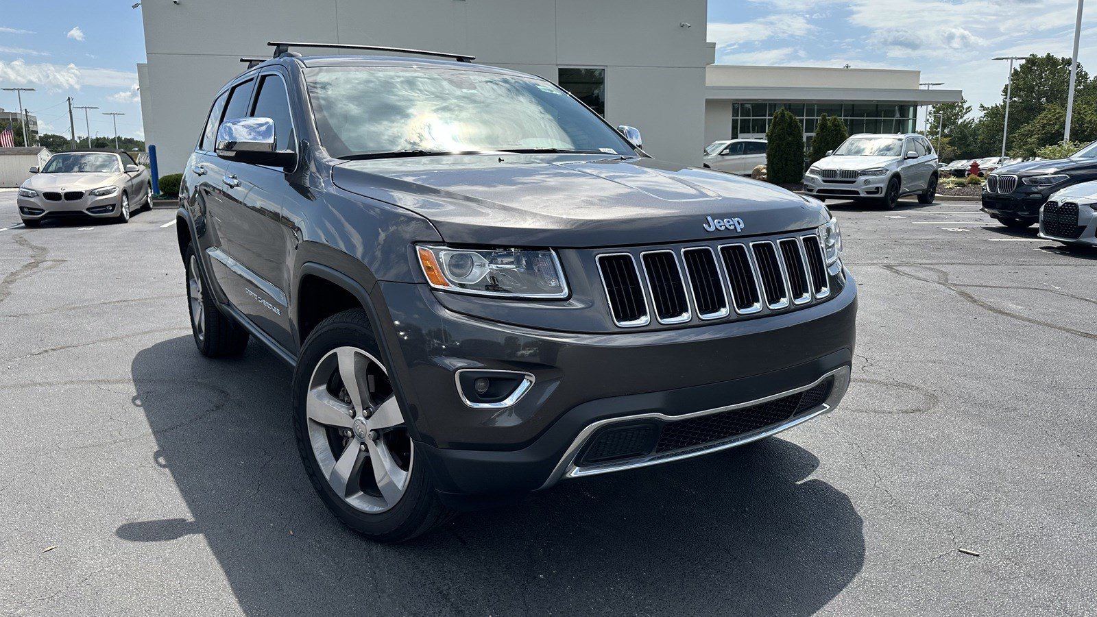 Used 2014 Jeep Grand Cherokee Limited with VIN 1C4RJFBG5EC355849 for sale in Kansas City