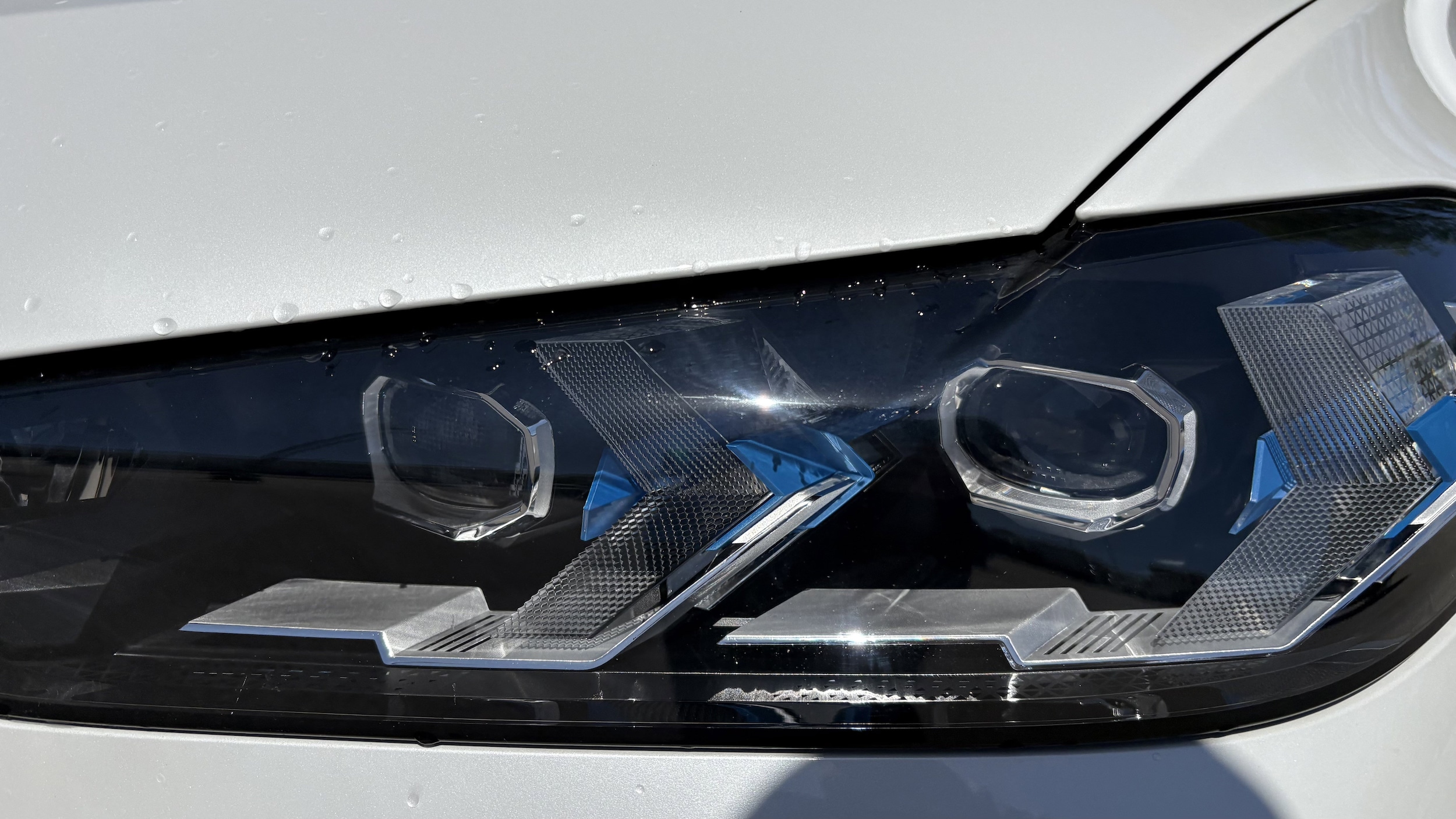 2025 BMW X5 xDrive40i photo 5