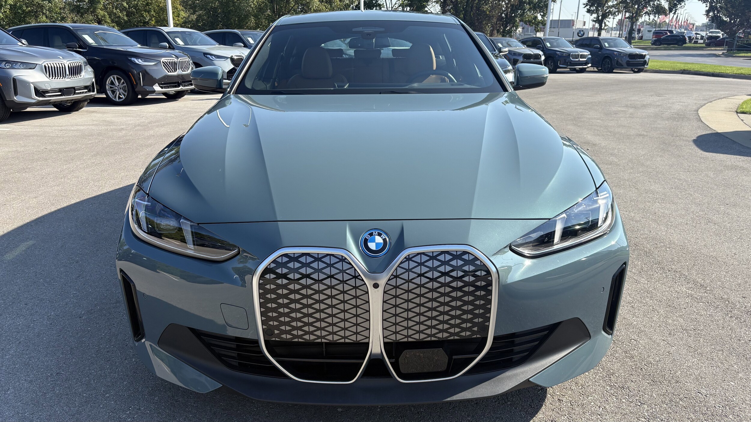 2025 Bmw i4 xDrive40 photo 2