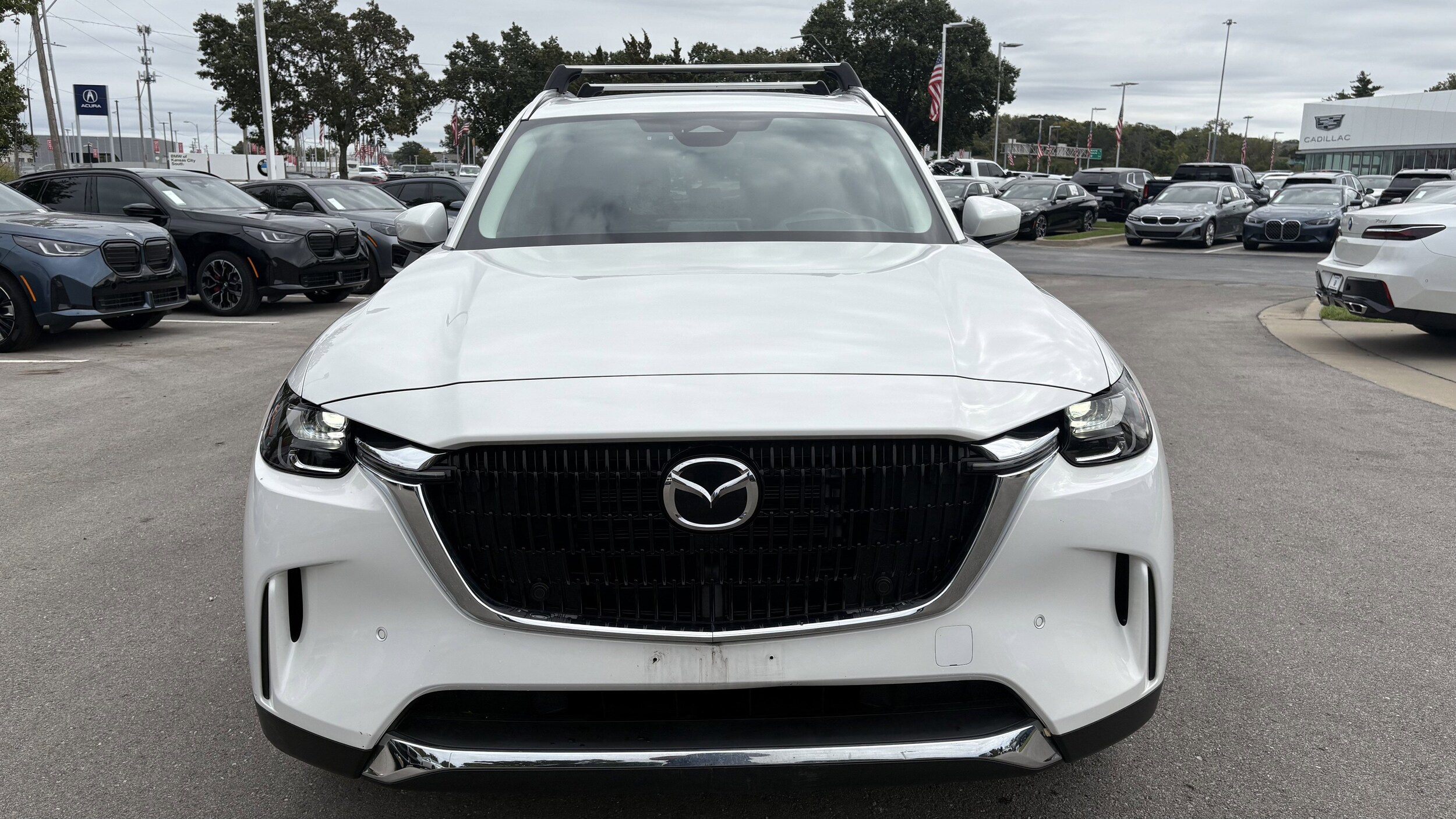 2024 Mazda CX-90 Premium photo 3